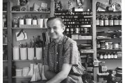 Александр Жирар в своей студии, начало 1950-х, photographed by Charles Eames