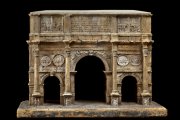 Модель триумфальной арки Константина в Риме